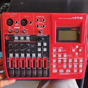 MR-8 Digital Multitrack Recorder — Red